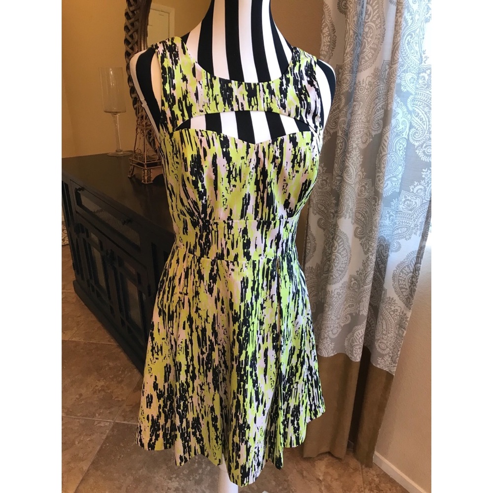 Sexy Cutout Guess Summer Dress Size 6